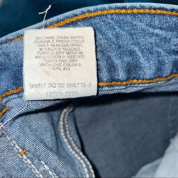 Levi’s boot cut jean size 10M - Picture 8 of 11